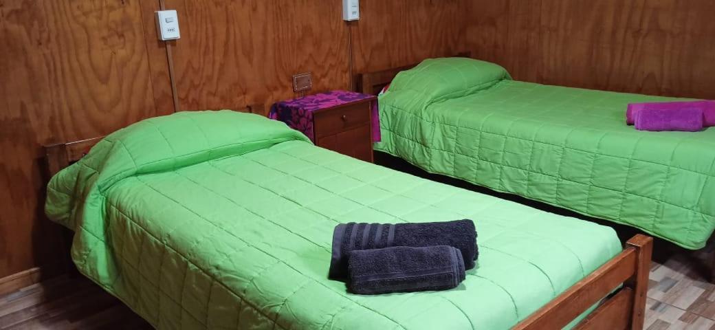 Cabanas & Hostal Tojika ハンガ・ロア エクステリア 写真
